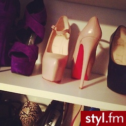 Szpilki Buty Moda