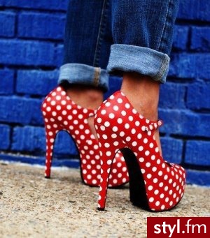 Szpilki Buty Moda