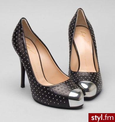 buty. Giuseppe Zanotti
Jeżeli już jest proszę o link - Pozostałe Buty Moda