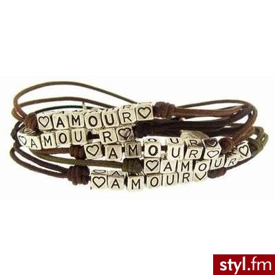 Amour Cube Bracelet in Silver on Cord - Gas Bijoux - Polyvore. Pobrano ze strony: http://www.polyvore.com/amour_cube_bracelet_in_silver/thing?id=18463759 - Pozostałe Dodatki Moda