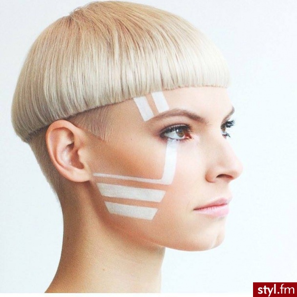 Blond Rozpuszczone Proste z grzywką Na co dzień Krótkie Fryzury