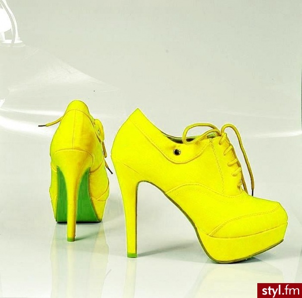 Czółenka Buty Moda
