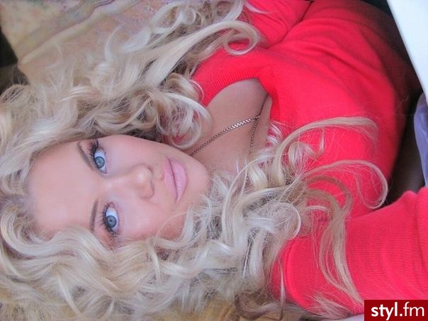 Blond Rozpuszczone Kręcone Na co dzień Długie Fryzury