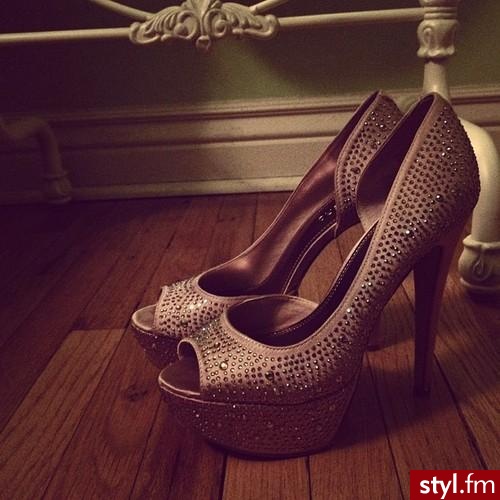 Szpilki Buty Moda