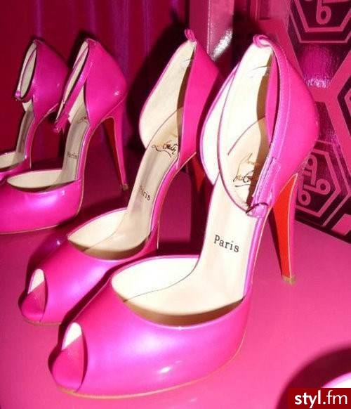 Szpilki Buty Moda