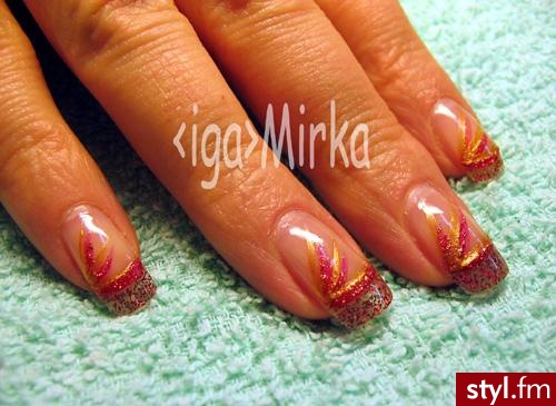 Autor: iga4 kolorowy french. Autor: <b>iga4</b><br /> przedluzone na formie,zel z brokatem+zdobienie,super efekt - Paznokcie