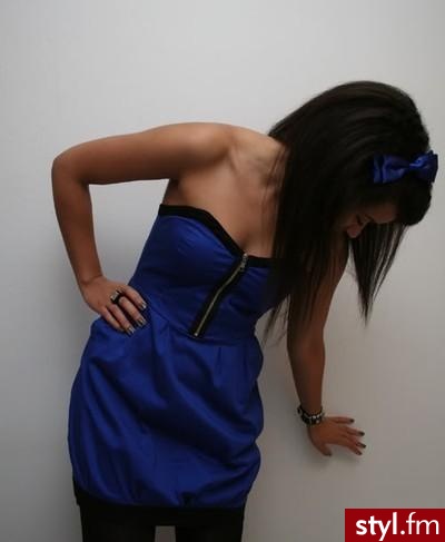 Sukienki Moda