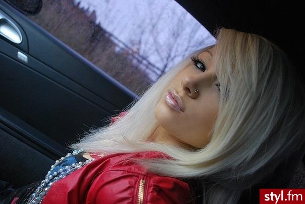 Średnie Fryzury