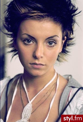 (\",) - Krótkie Fryzury