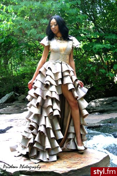 Sukienki Moda