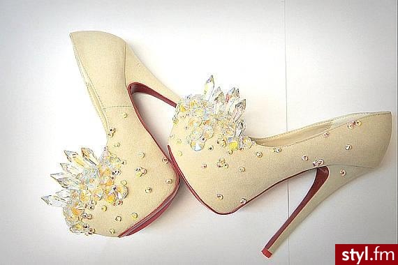 Szpilki Buty Moda