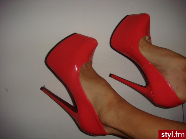 Szpilki Buty Moda