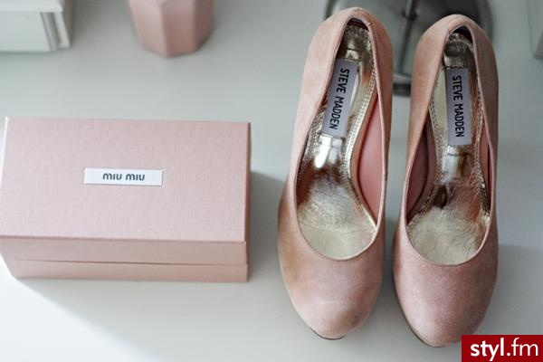 Szpilki Buty Moda