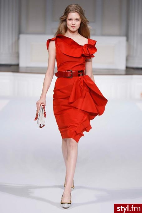 Sukienki Moda