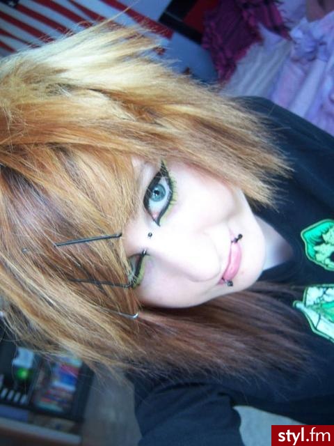 EMO Alternatywne Średnie Fryzury