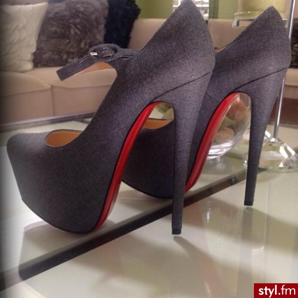 Szpilki Buty Moda