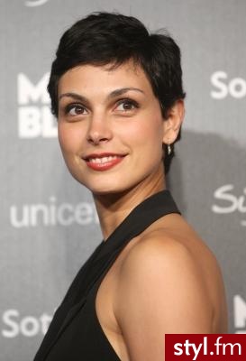 Morena Baccarin - Krótkie Fryzury
