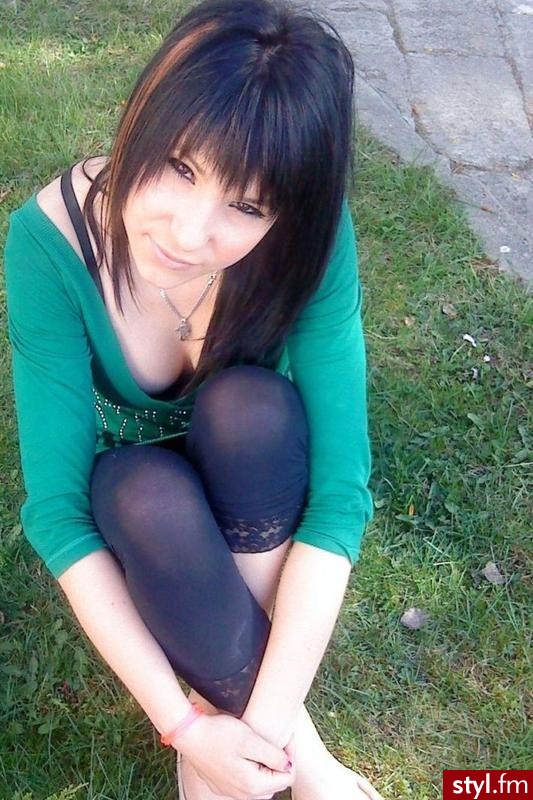 Średnie Fryzury
