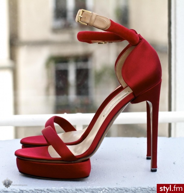 Szpilki Buty Moda