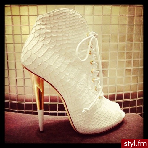 Szpilki Buty Moda
