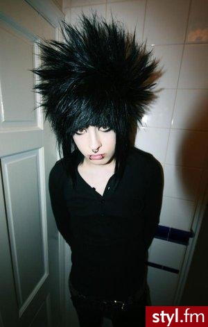 Chris Dakota - EMO Alternatywne Średnie Fryzury