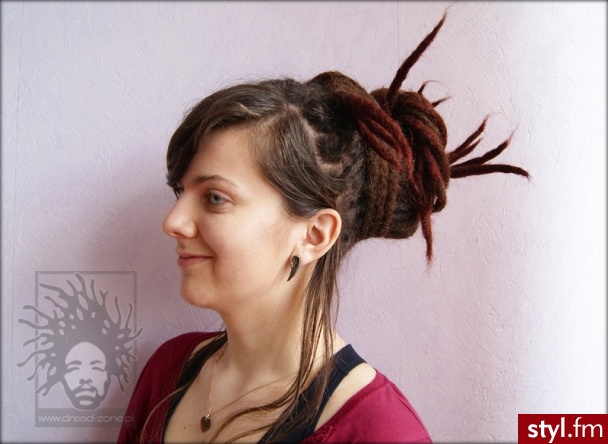 Dreads http://www.dread-zone.pl - Dredy Alternatywne Długie Fryzury