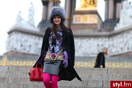LONDON.Patricia Chang dress, Louis Vuitton bag - Pozostałe Sukienki Moda