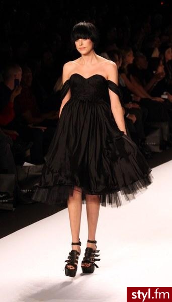 sukienka black - Pozostałe Ciuchy Moda