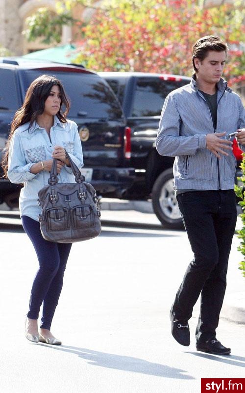 Kardashian. Kourt Kardashian <3 & Scot  :) - Moda uliczna Inne Moda