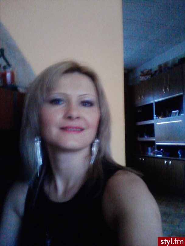 Blond Rozpuszczone Proste Na co dzień Średnie Fryzury