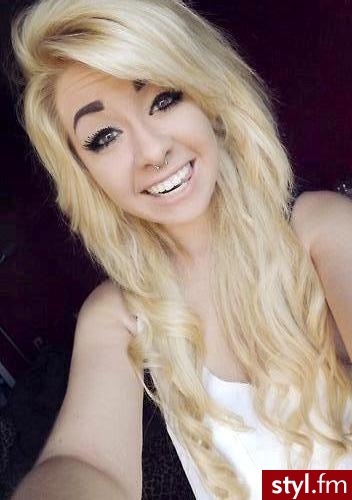 Blond Rozpuszczone Proste z grzywką Na co dzień Długie Fryzury