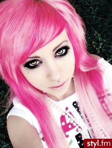 Jest już?
Napisz ^^ - EMO Alternatywne Średnie Fryzury