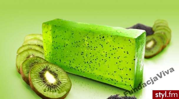 Mydło kiwi. Znalezione na allegro.
Waga: 100g
Cena: od 11 do 14 zł. - Misz-masz