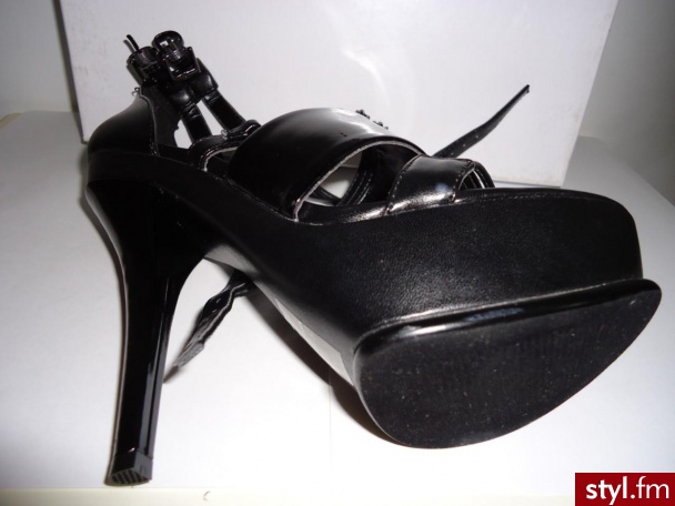 Pozostałe Buty Moda