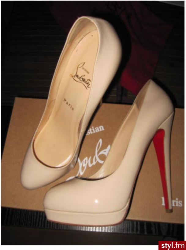Szpilki Buty Moda