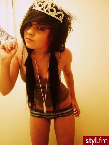 EMO Alternatywne Średnie Fryzury
