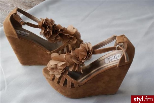 Koturny Buty Moda
