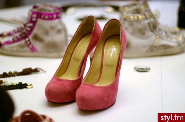 Szpilki Buty Moda