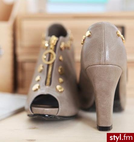 . - Pozostałe Buty Moda