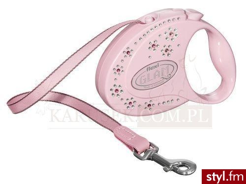 Najnowsza, ekskluzywna linia smyczy firmy Flexi o nazwie GLAM charakteryzuje się niespotykaną precyzją wykonania oraz materiałami o najwyższej jakości. Smycze wyłożone są oryginalnymi krzyształami Swarovskiego. Każda ze smyczy jest niepowtarzalna, poniewa - Misz-masz