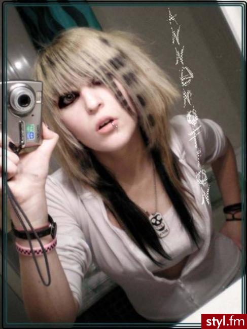 EMO Alternatywne Średnie Fryzury