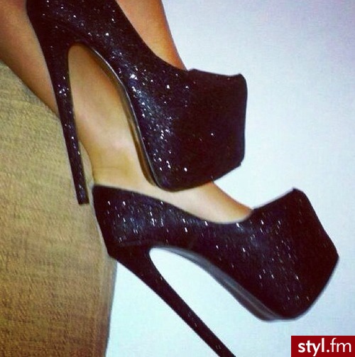 Szpilki Buty Moda