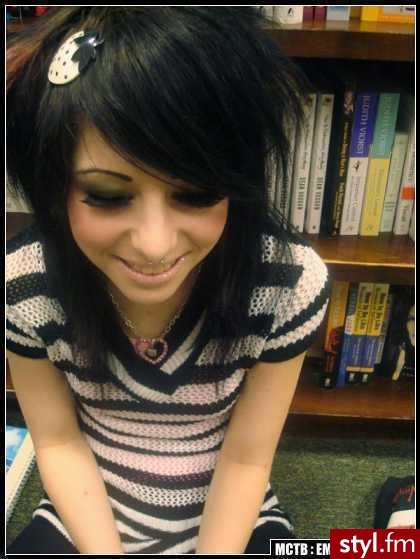 EMO Alternatywne Średnie Fryzury