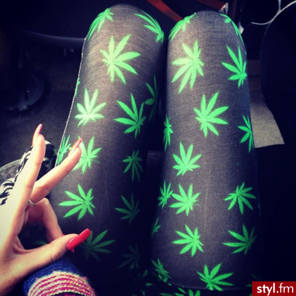 Leginsy Spodnie Moda