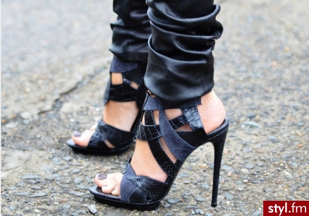 Szpilki Buty Moda