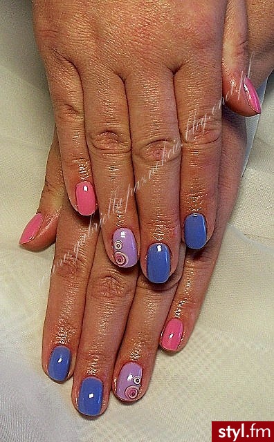 manicure hybrydowy - Kwadratowe Żelami Naturalne Paznokcie