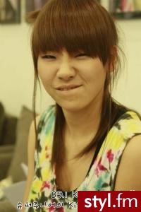 .... 2ne1 CL - Średnie Fryzury