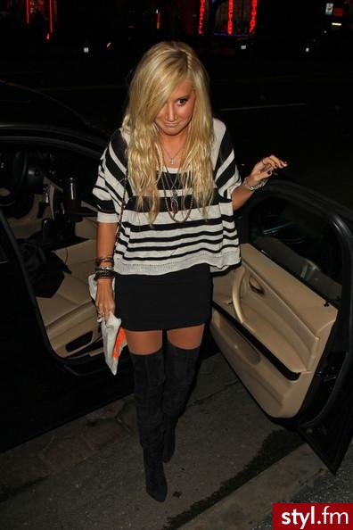 ... Ashley Tisdale - Moda uliczna Inne Moda