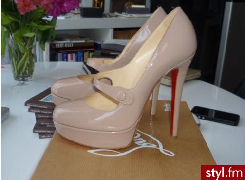 Szpilki Buty Moda