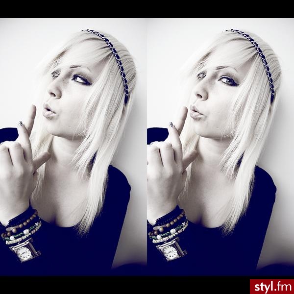 Średnie Fryzury